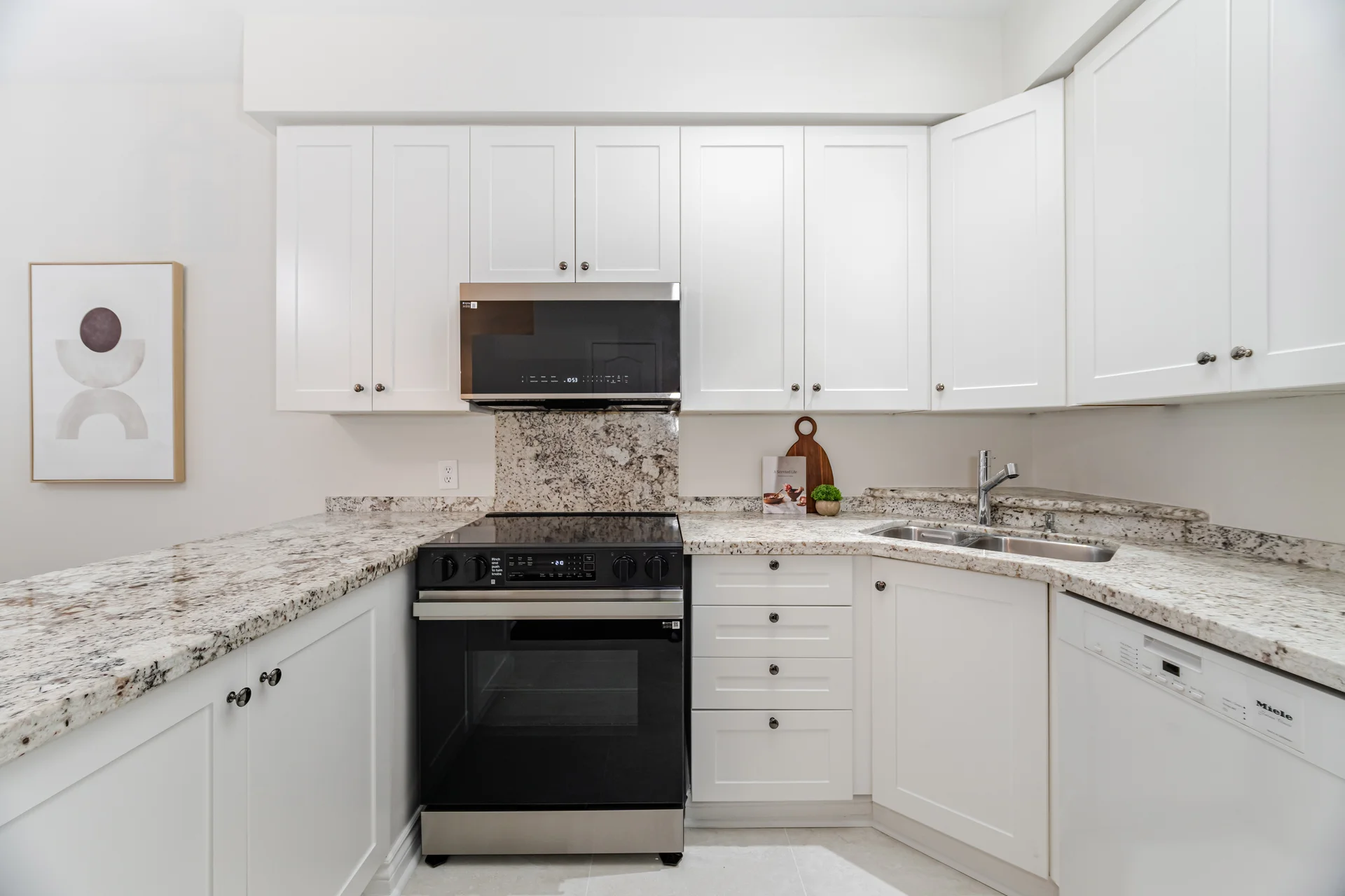 #6-195 Grand Avenue, Etobicoke - photo 8