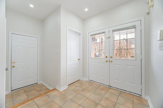 1175 Meadowgrove Court, Mississauga - photo 5