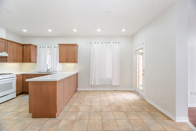 1175 Meadowgrove Court, Mississauga - photo 10