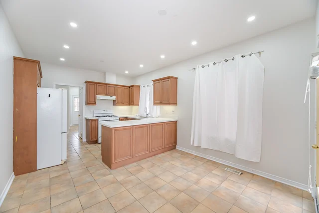 1175 Meadowgrove Court, Mississauga - photo 11