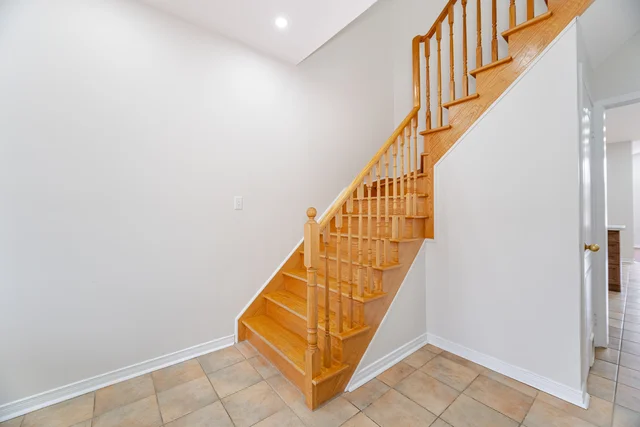 1175 Meadowgrove Court, Mississauga - photo 21