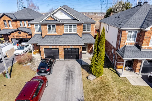 12 Waldron Court, Ajax - photo 7