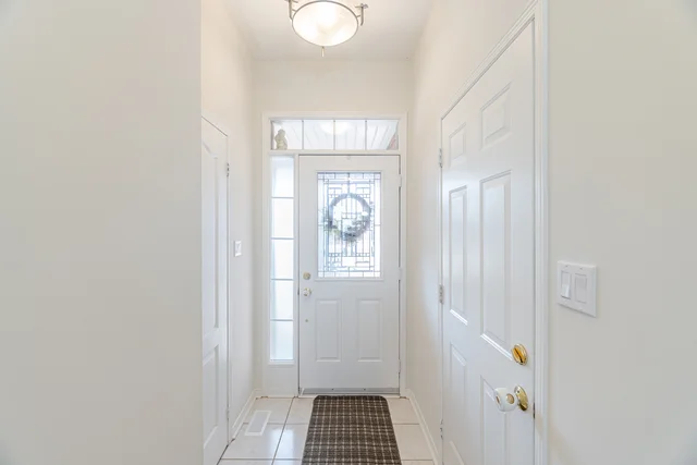 12 Waldron Court, Ajax - photo 14