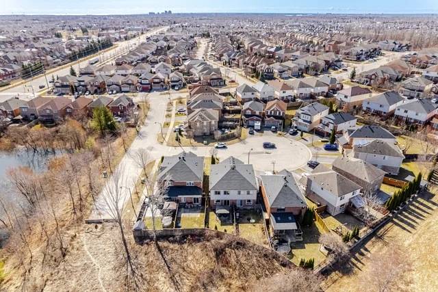 12 Waldron Court, Ajax - photo 57
