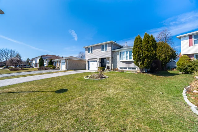 54 Gondola Crescent, Brampton - photo 3