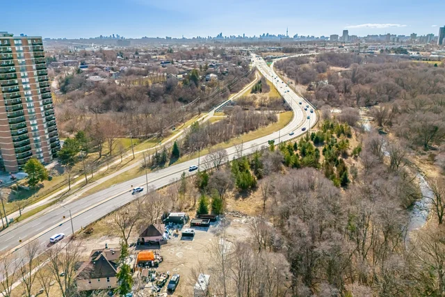 255 Albion Road, Etobicoke - photo 33