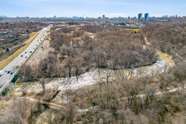255 Albion Road, Etobicoke - photo 35