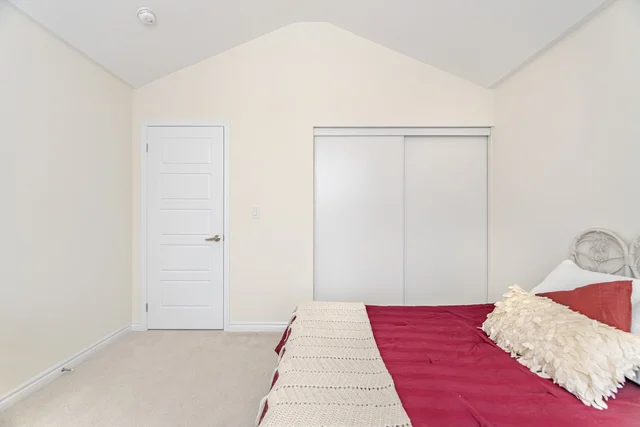 55 Sipes Drive, Hamilton - photo 34