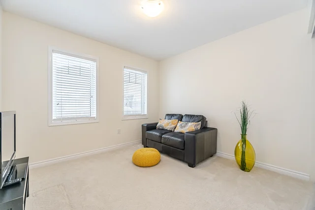 55 Sipes Drive, Hamilton - photo 35