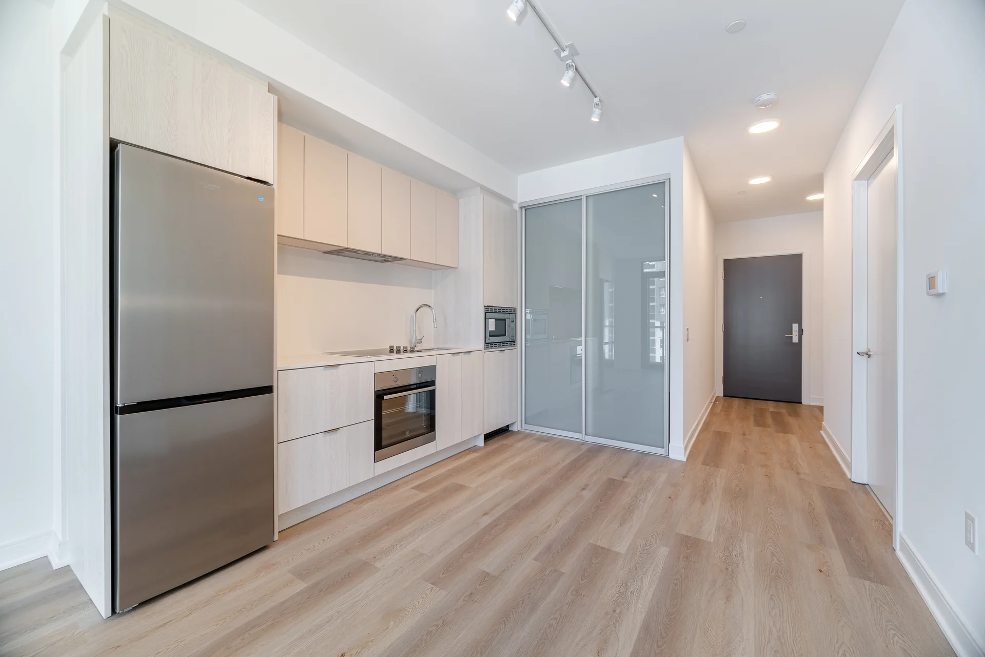 #712-86 Dundas Street West, Mississauga - photo 8