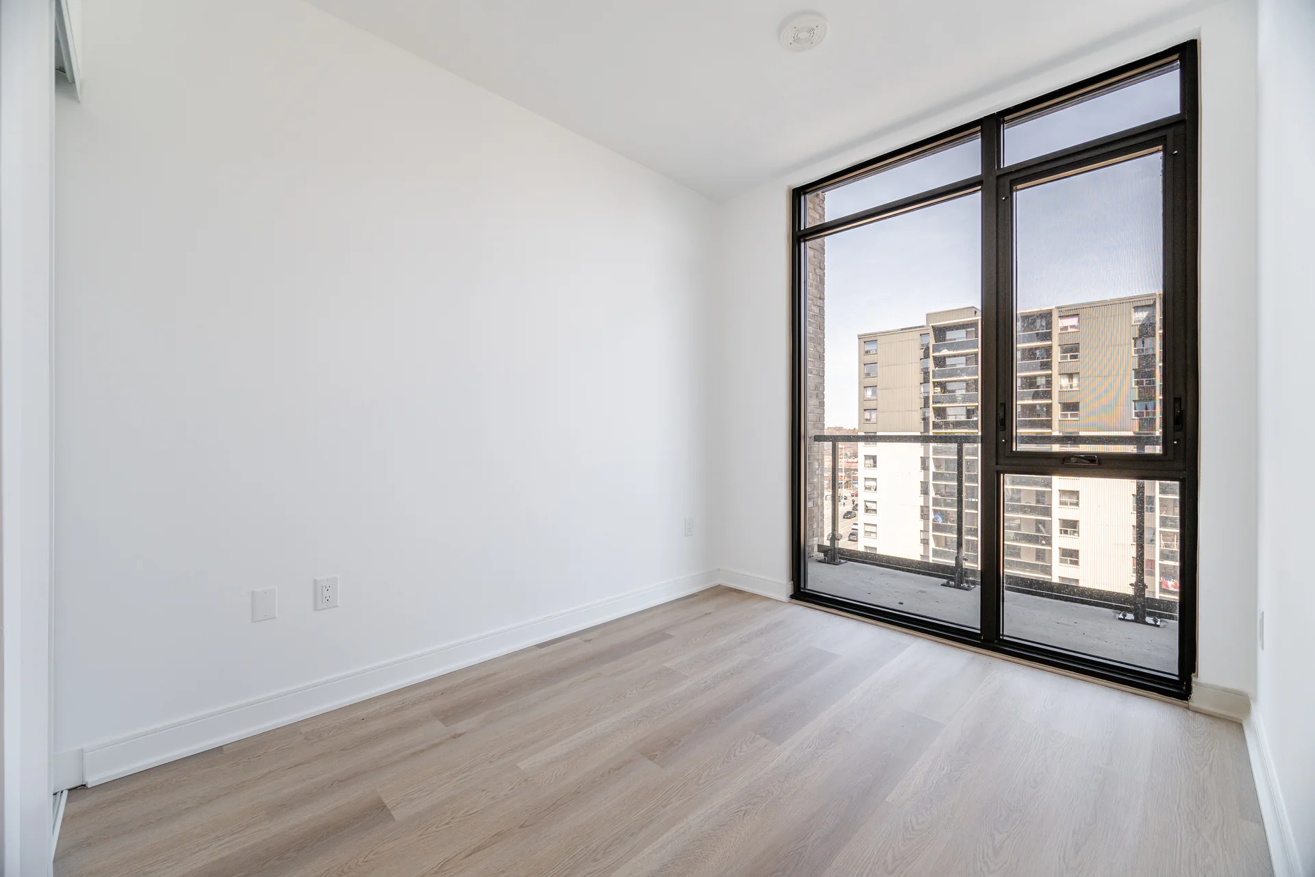 #712-86 Dundas Street West, Mississauga - photo 18