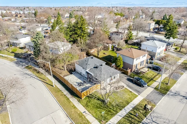 8 Reigate Avenue, Brampton - photo 2