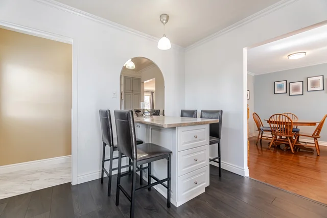 8 Reigate Avenue, Brampton - photo 32