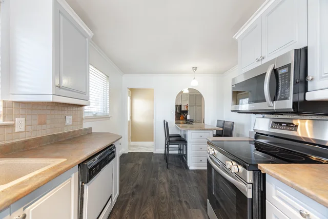 8 Reigate Avenue, Brampton - photo 36