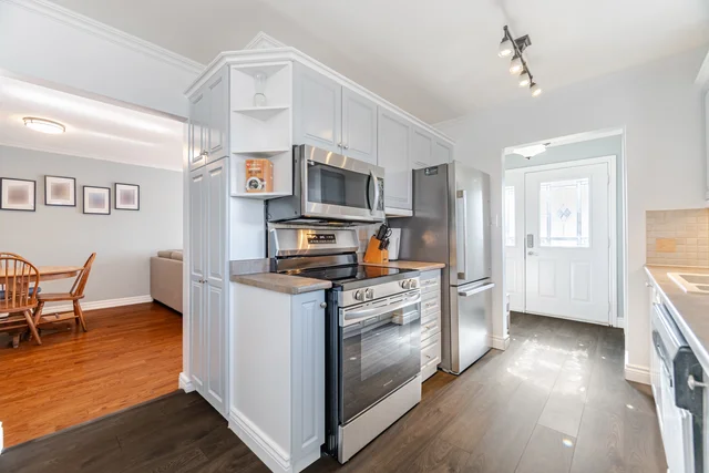8 Reigate Avenue, Brampton - photo 38