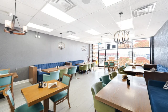 1125 Dundas Street East, Mississauga - photo 7