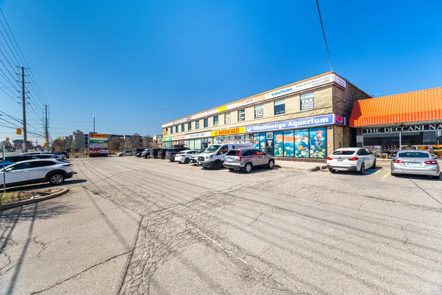 1125 Dundas Street East, Mississauga - photo 24