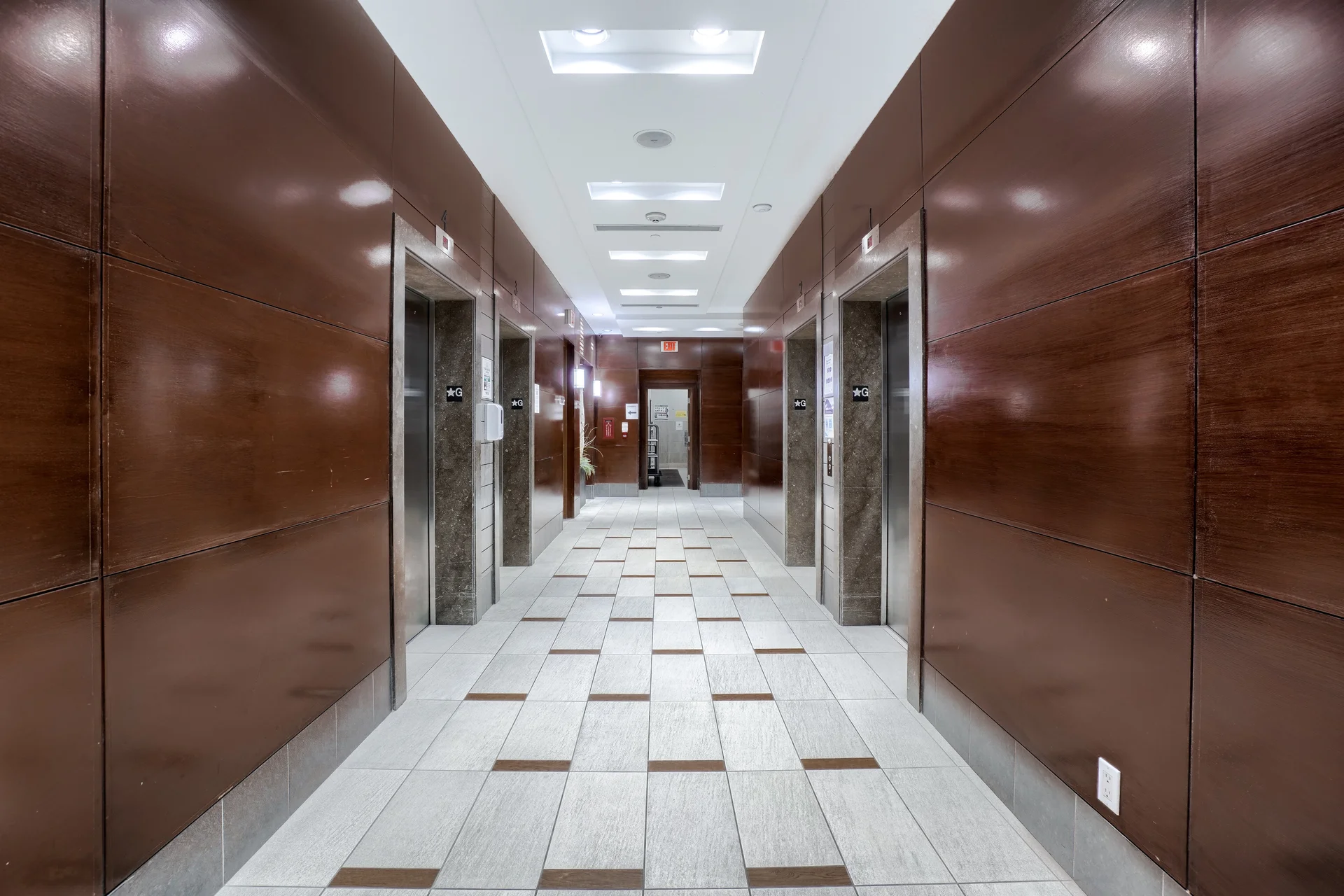 #2310-310 Burnhamthorpe Road West, Mississauga - photo 9