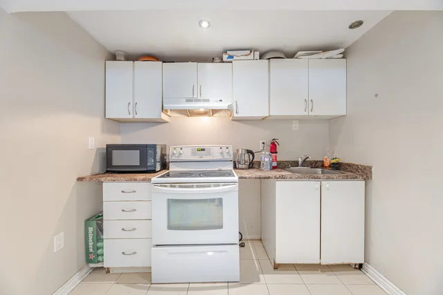 41 Davelayne Road, North York - photo 45
