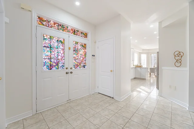 #97-8 Townwood Drive, Richmond Hill - photo 5