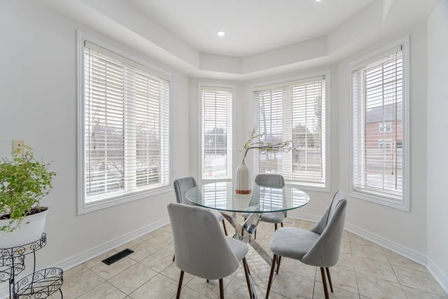 #97-8 Townwood Drive, Richmond Hill - photo 10