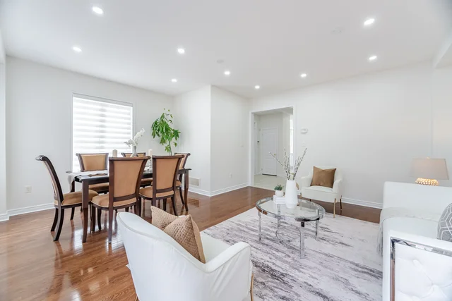 #97-8 Townwood Drive, Richmond Hill - photo 14