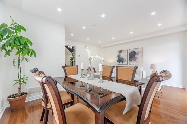 #97-8 Townwood Drive, Richmond Hill - photo 17