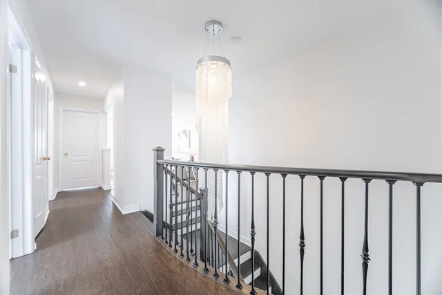 #97-8 Townwood Drive, Richmond Hill - photo 20