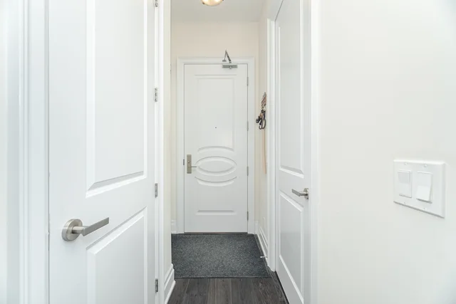 #121-9075 Jane Street, Vaughan - photo 6
