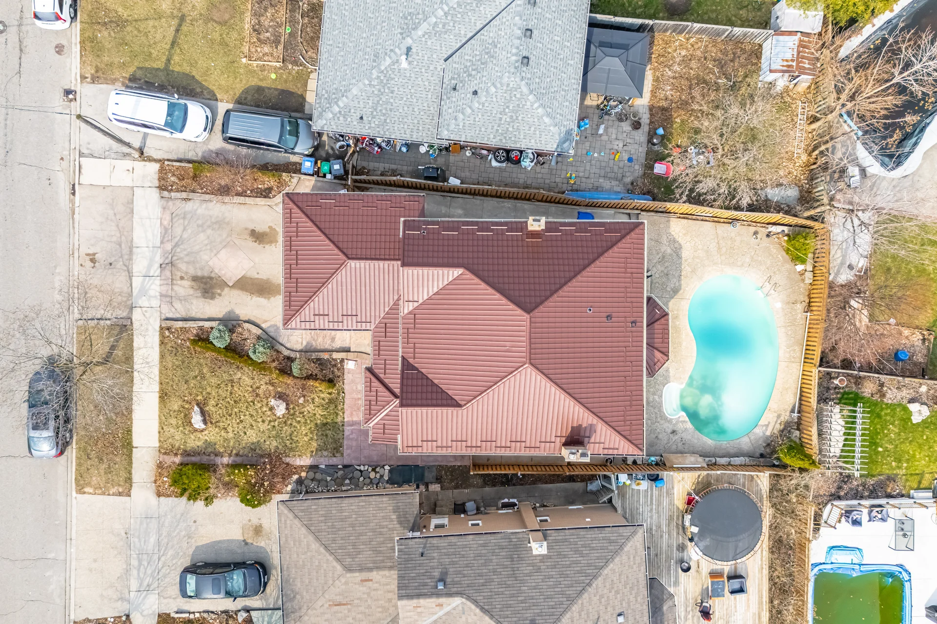 47 Burgby Avenue, Brampton - photo 2
