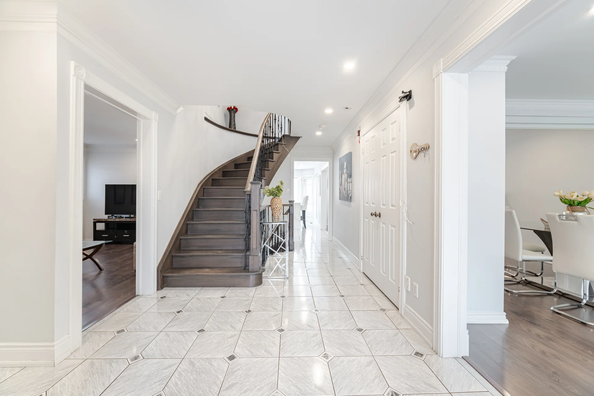 47 Burgby Avenue, Brampton - photo 15