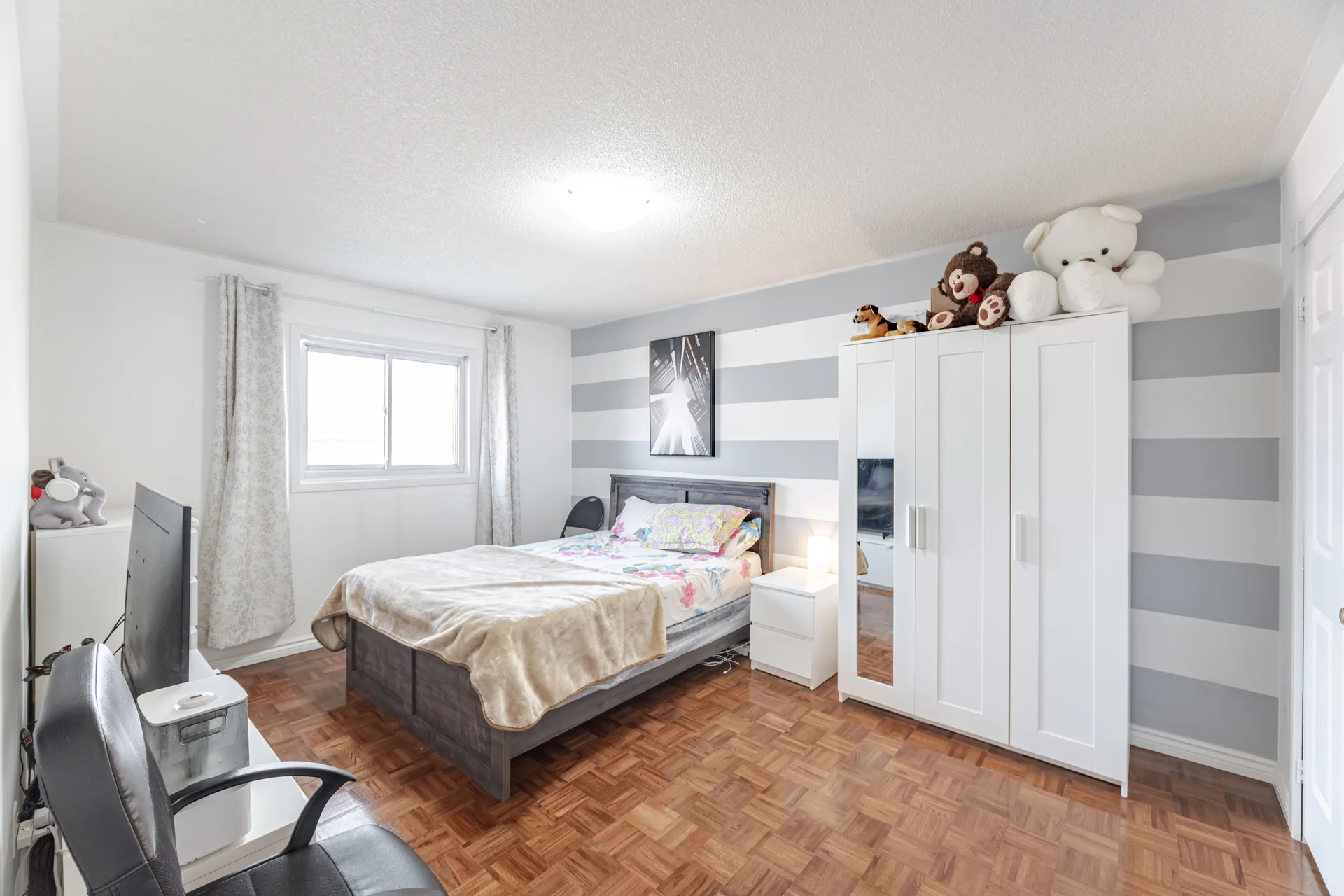 47 Burgby Avenue, Brampton - photo 45