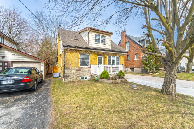 96 Sixth Avenue, Kitchener - photo 2