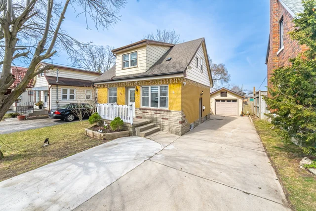 96 Sixth Avenue, Kitchener - photo 3