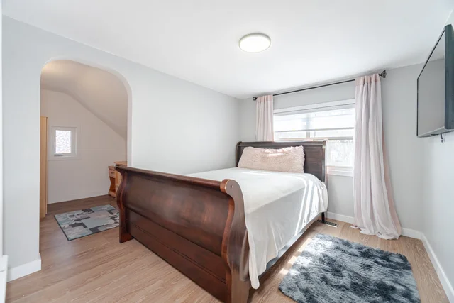 96 Sixth Avenue, Kitchener - photo 24