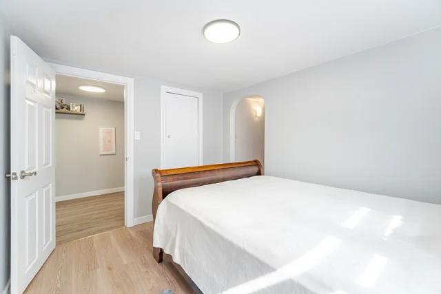 96 Sixth Avenue, Kitchener - photo 26