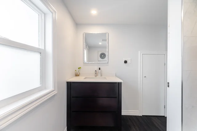 96 Sixth Avenue, Kitchener - photo 31