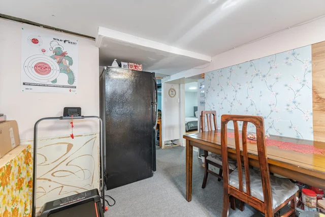 96 Sixth Avenue, Kitchener - photo 38