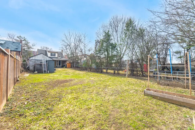 96 Sixth Avenue, Kitchener - photo 53