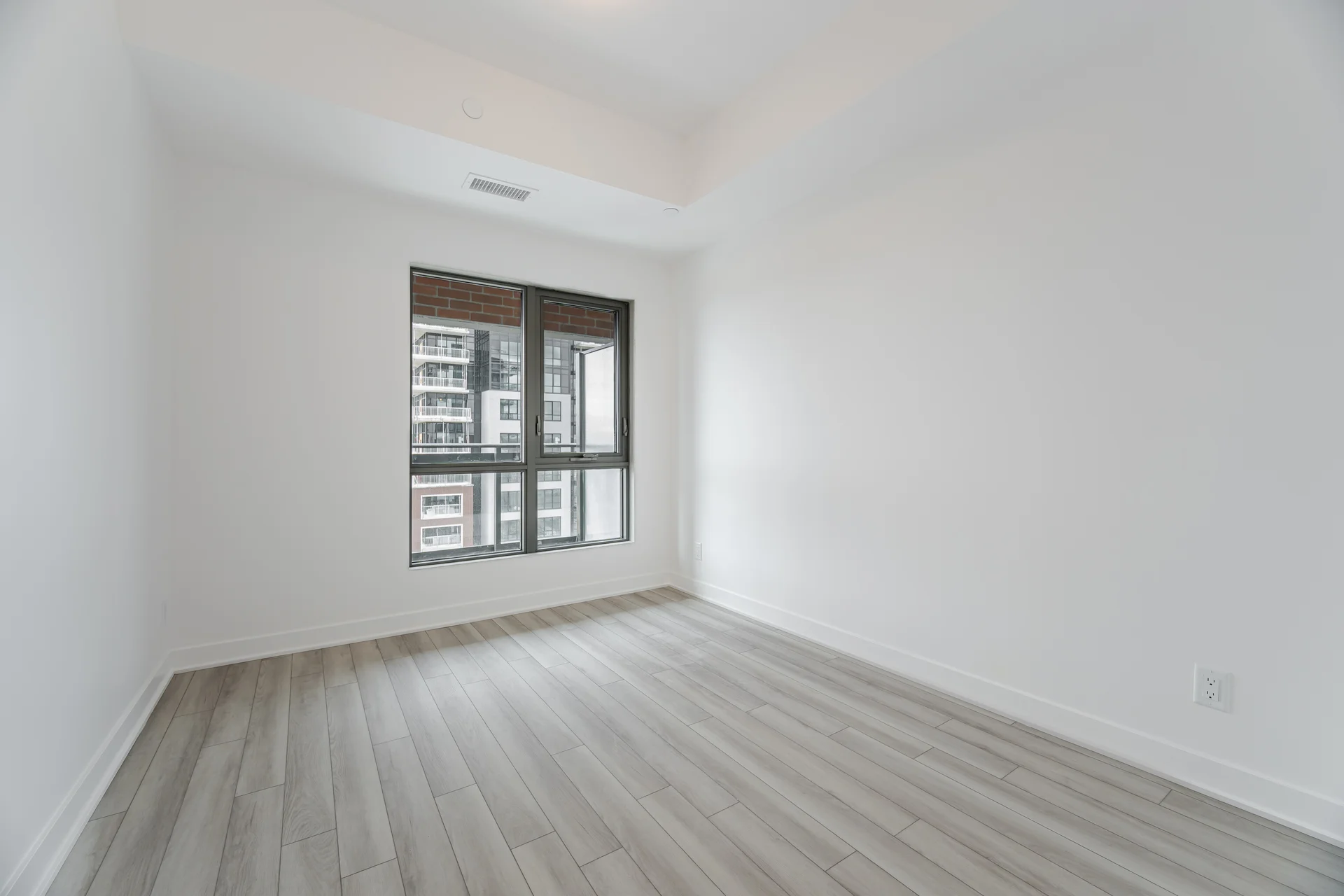 #601-55 Clarington Boulevard, Bowmanville - photo 20