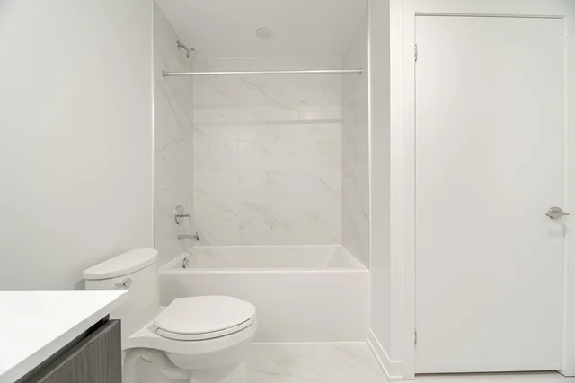 #603-395 Dundas Street West, Oakville - photo 13