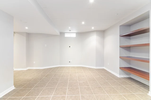 781 Howden Crescent, Milton - photo 42
