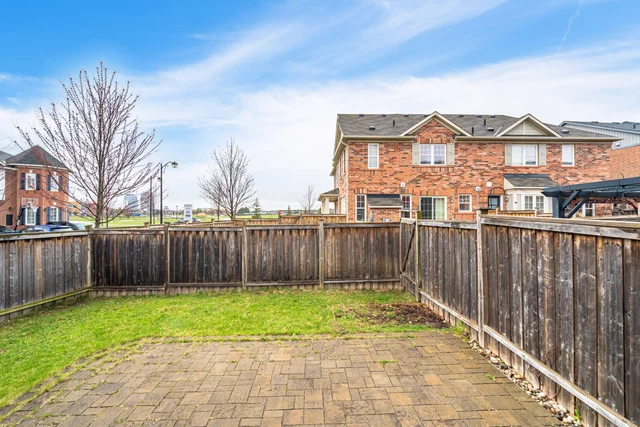 781 Howden Crescent, Milton - photo 52