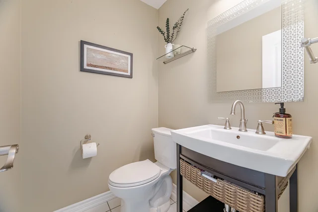 35 Harnesworth Crescent, Waterdown - photo 25