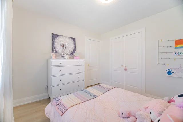35 Harnesworth Crescent, Waterdown - photo 38