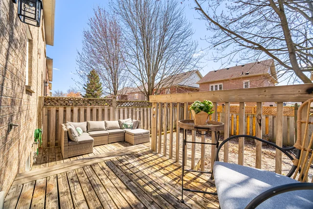 35 Harnesworth Crescent, Waterdown - photo 45