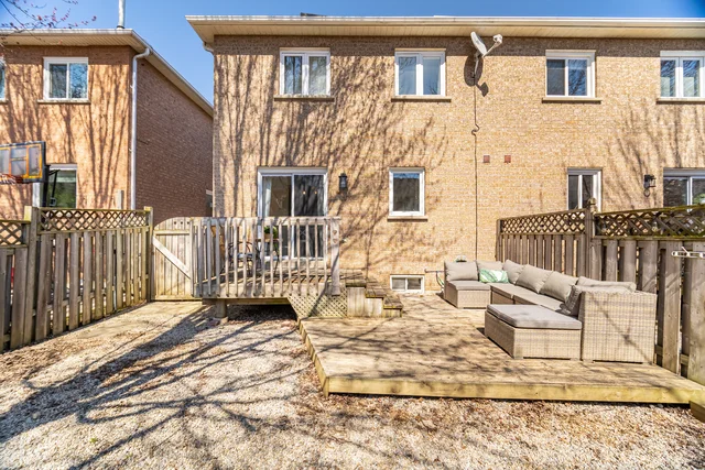 35 Harnesworth Crescent, Waterdown - photo 47