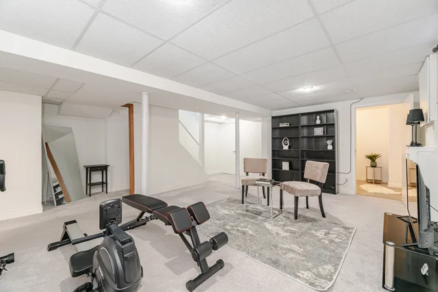 93 Indian Crescent, Hamilton - photo 47