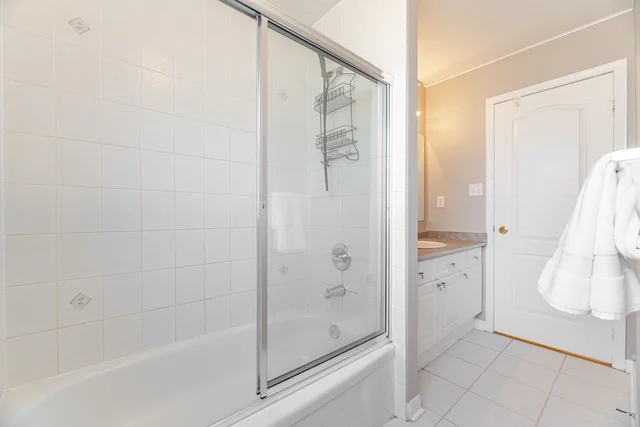 643 Hamilton Crescent, Milton - photo 40