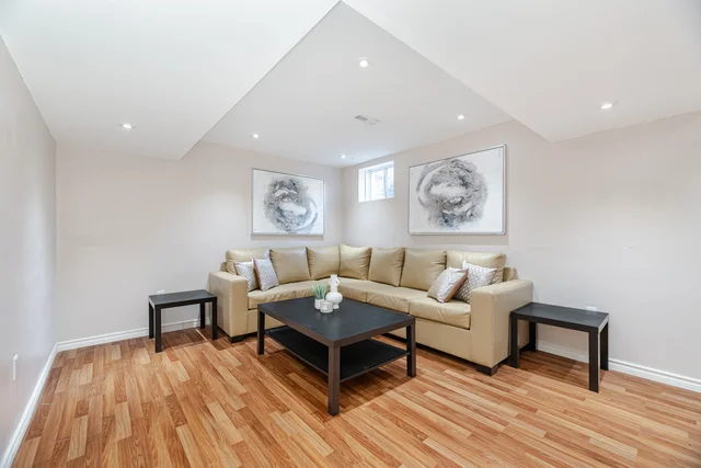 643 Hamilton Crescent, Milton - photo 49